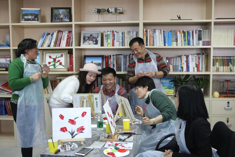興趣小組繪畫(huà)